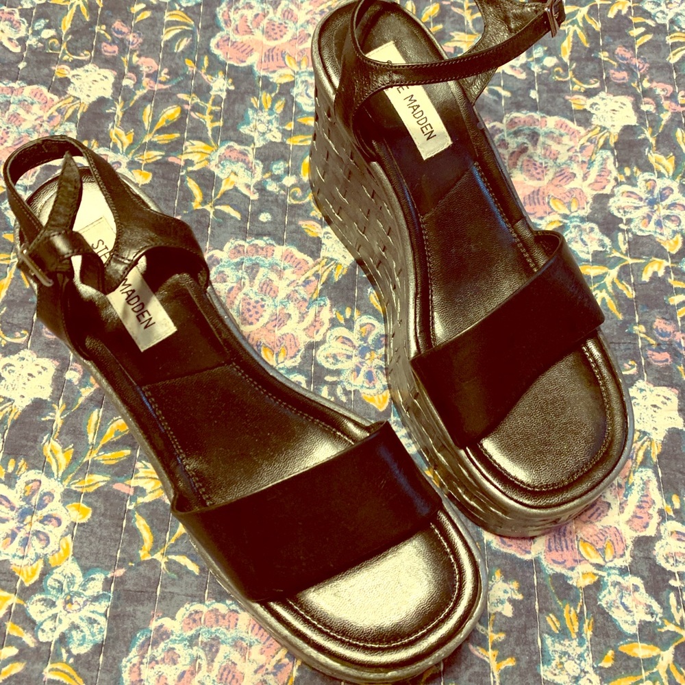 Steve Madden Platform Sandals
